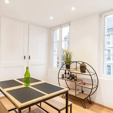 T2 Cosy Citystay Coeur Netflix Wifi *